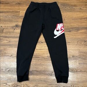 Nike Air Jordan Boys Cotton Joggers Sz Large (B1)